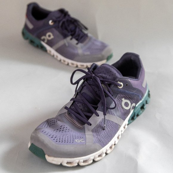 on cloudflow violet CEGICAP